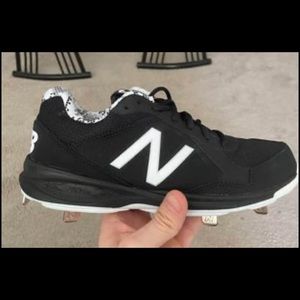 New Balance Brand New Baseball Cleats